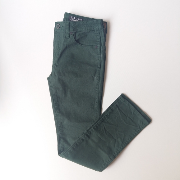 Volcom Other - Volcom 2x4 Jeans, Tight Fit, Size 30x20